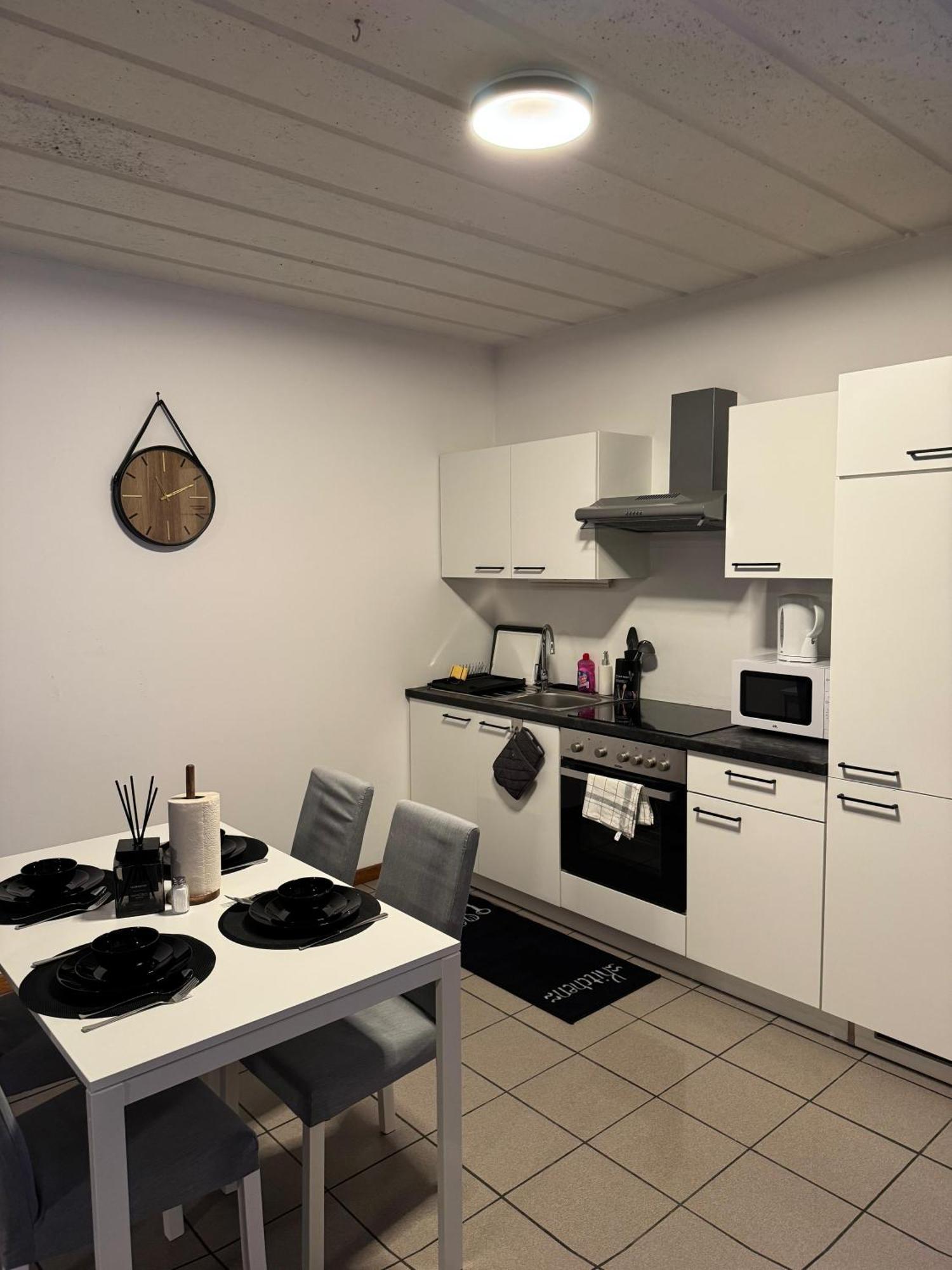 Appartement De Luxe Entierement Renove - Proche Aeroport De Bruxelles, Quartier Chic Exteriör bild